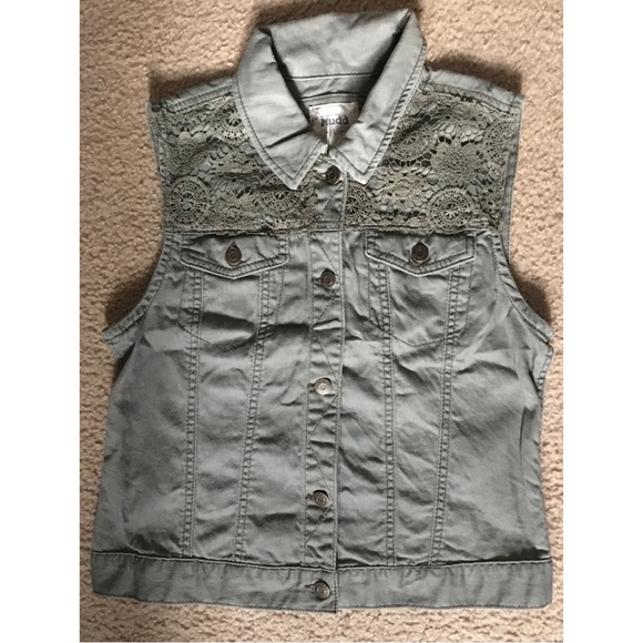 Kohl’s MUDD Sage Green Denim Button-Down Vest Jacket - Picture 8 of 8